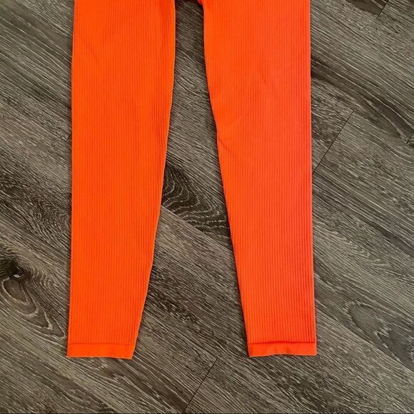 Balance Athletica Linear Legging Ribbed Seamless in Sunset Orange NWOT - Picture 3 of 8